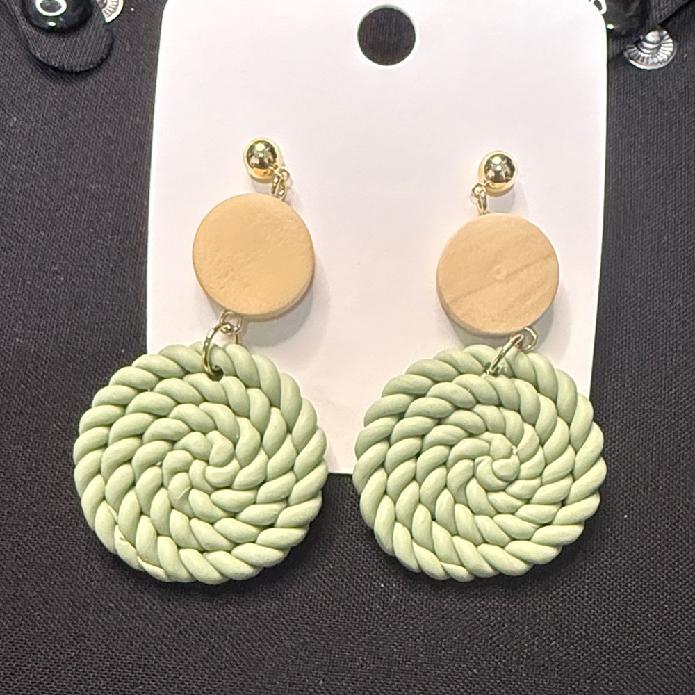 Elegant Gold and Green Swirl Earrings